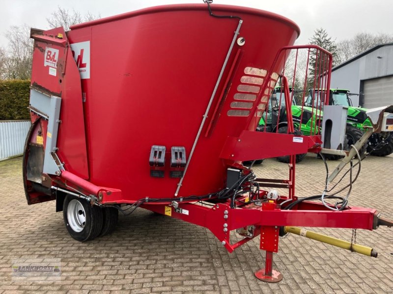 Futtermischwagen des Typs BVL V-MIX FILL+13-1S L, Gebrauchtmaschine in Jever (Bild 1)