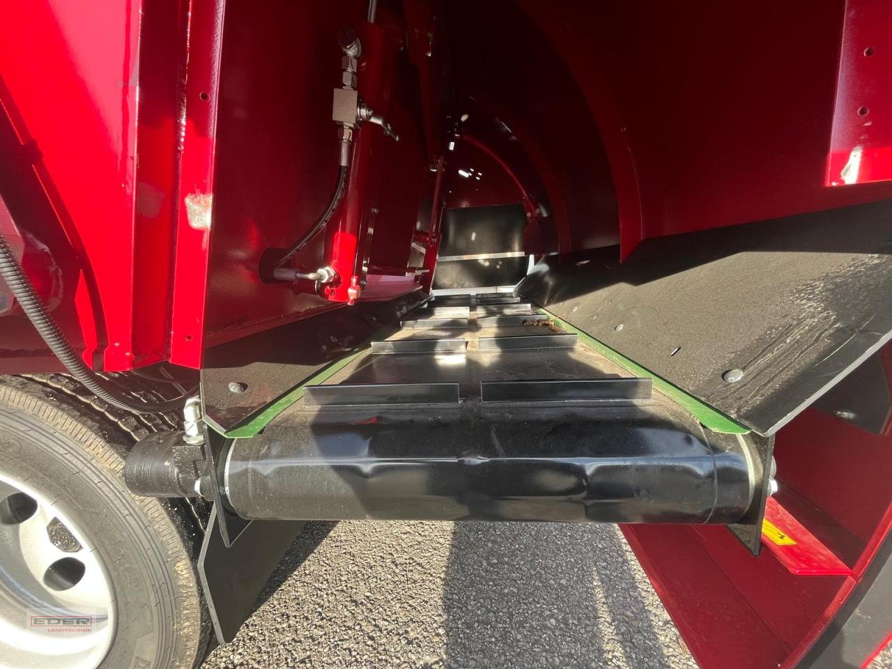 Futtermischwagen del tipo BVL V-Mix Fill Plus 10N - 1S LS Pro, Neumaschine In Tuntenhausen (Immagine 8)