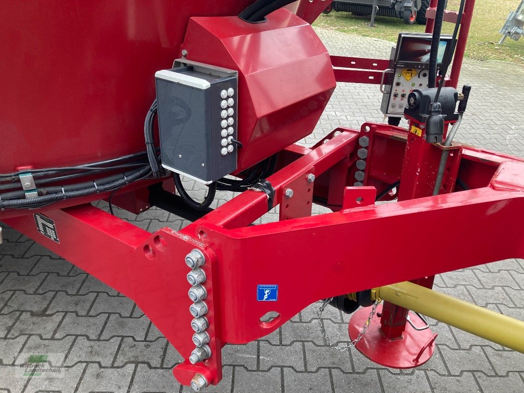 Futtermischwagen del tipo BVL V- Mix Fill Plus 13, Gebrauchtmaschine In Rhede / Brual (Immagine 11)