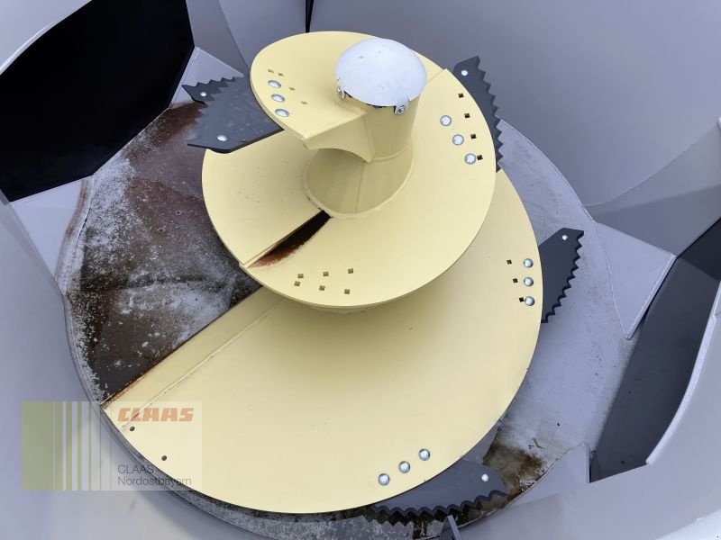 Futtermischwagen des Typs BVL V-MIX PLUS 10N-1S, Neumaschine in Cham (Bild 8)