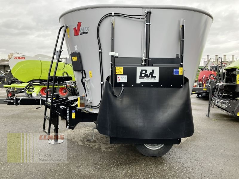 Futtermischwagen des Typs BVL V-MIX PLUS 10N-1S, Neumaschine in Cham (Bild 4)