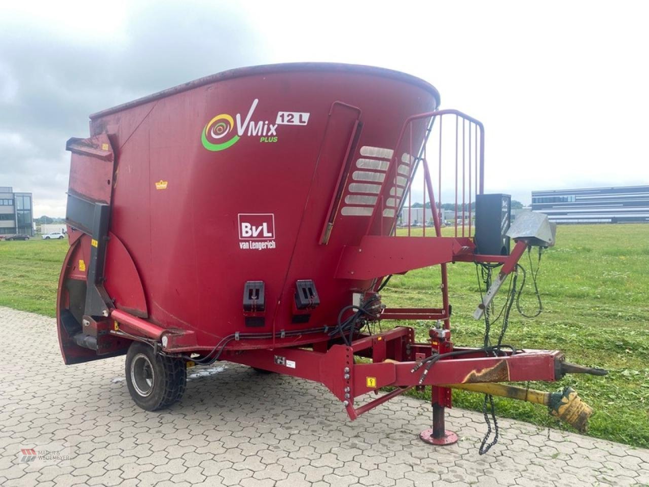 Futtermischwagen del tipo BVL V-MIX PLUS 12L, Gebrauchtmaschine In Oyten (Immagine 1)