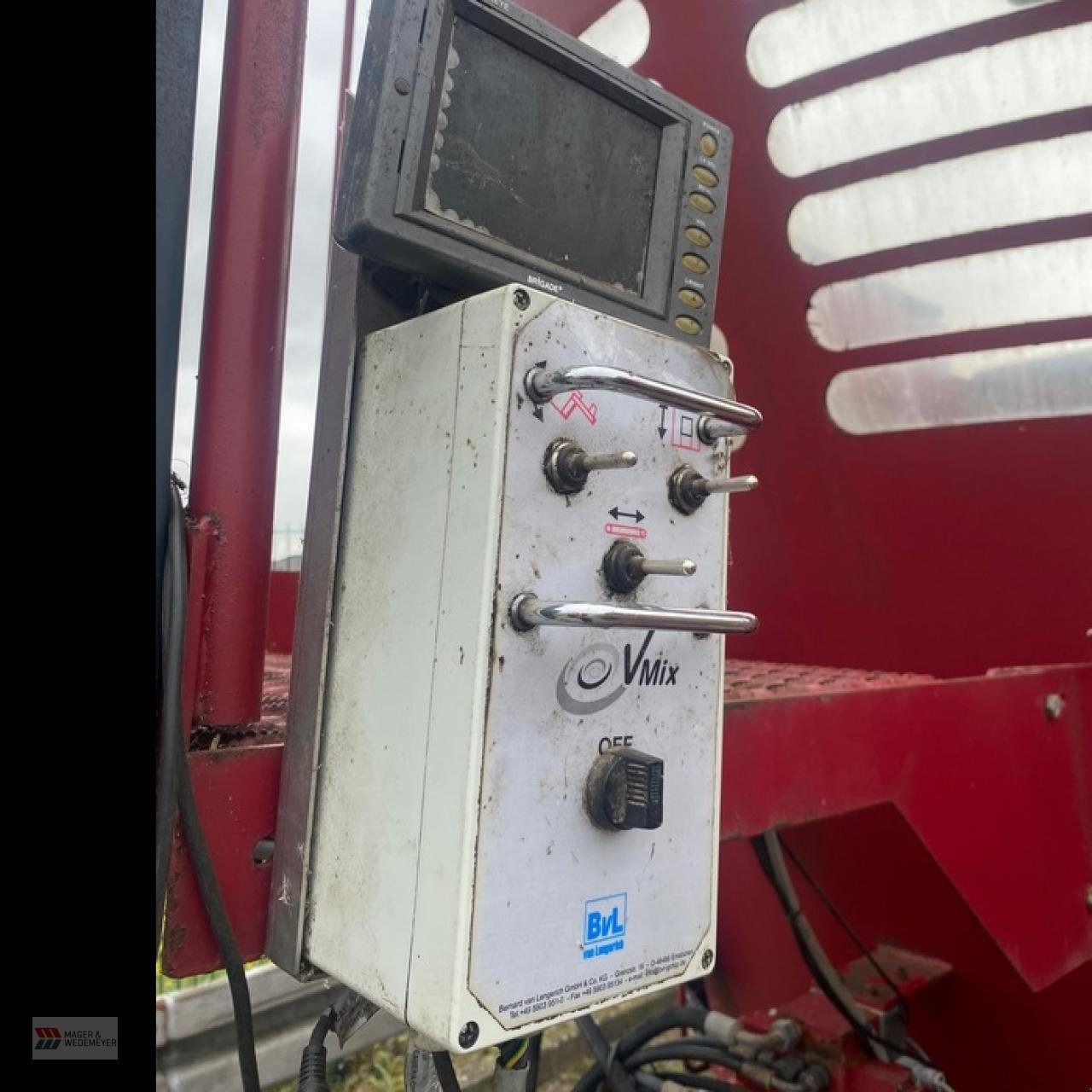Futtermischwagen del tipo BVL V-MIX PLUS 12L, Gebrauchtmaschine In Oyten (Immagine 6)