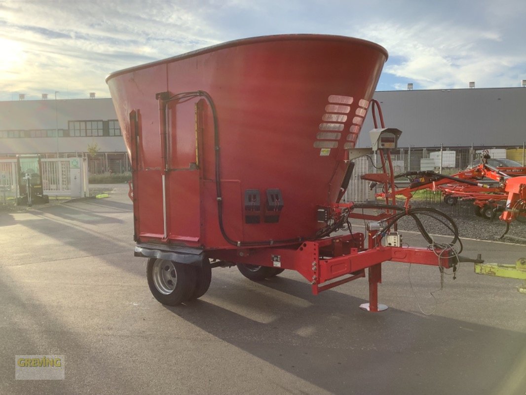 Futtermischwagen del tipo BVL V-MIX PLUS 13-1S, Gebrauchtmaschine In Euskirchen (Immagine 6)