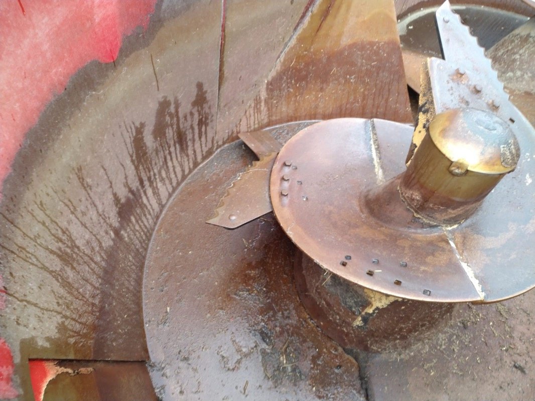 Futtermischwagen del tipo BVL V-Mix Plus 13-2 S, Gebrauchtmaschine In Liebenwalde (Immagine 16)