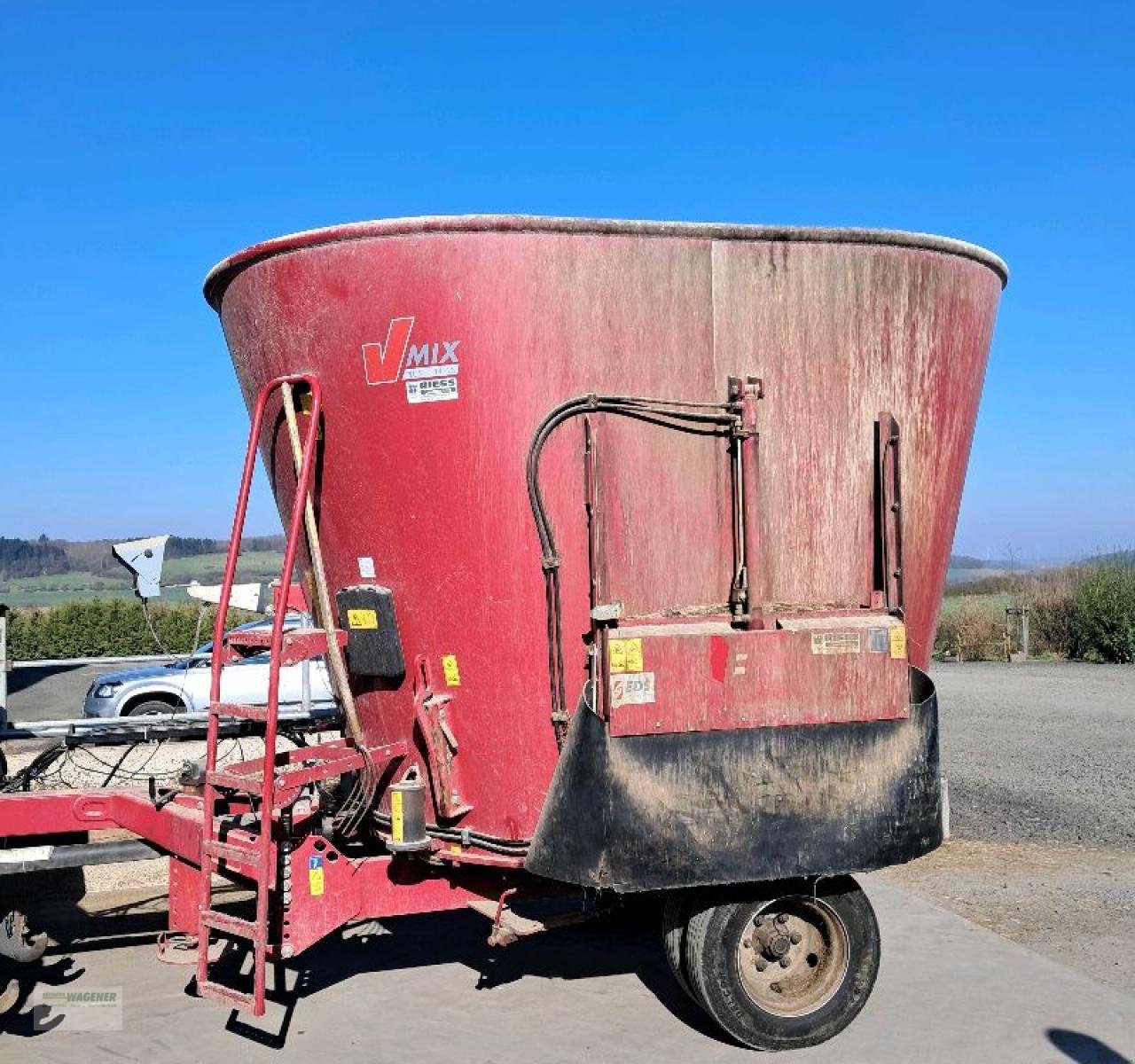 Futtermischwagen of the type BVL V-mix Plus 14-1S, Gebrauchtmaschine in Bad Wildungen - Wega (Picture 1)
