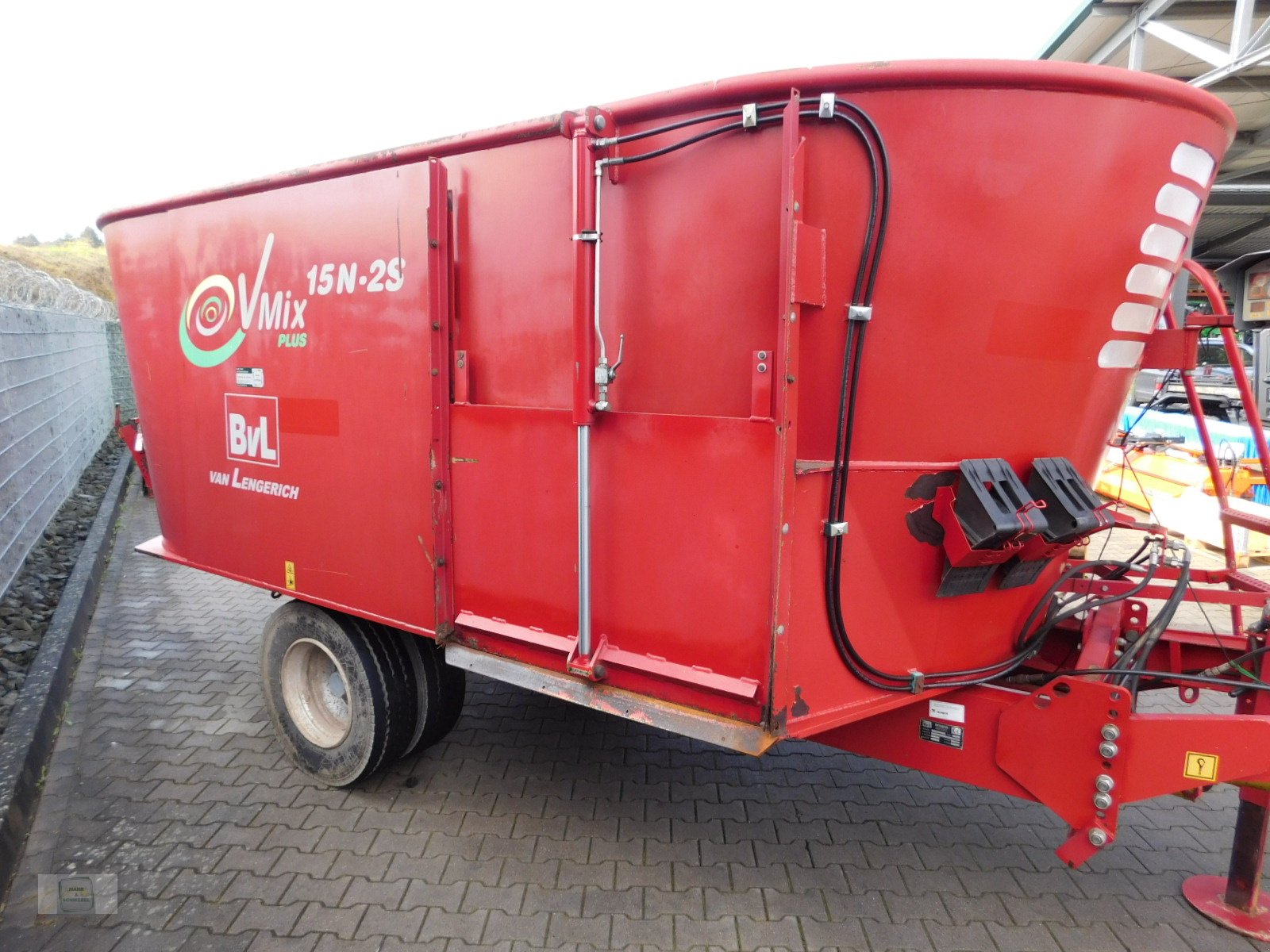 Futtermischwagen a típus BVL V MIX PLUS 15N-2S, Gebrauchtmaschine ekkor: Gross-Bieberau (Kép 4)