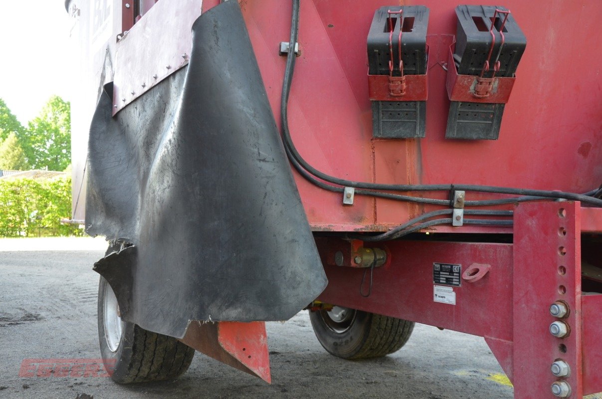 Futtermischwagen des Typs BVL V-MIX Plus 17-N2 S, Gebrauchtmaschine in Suhlendorf (Bild 12)