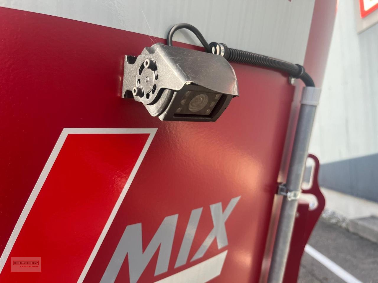 Futtermischwagen des Typs BVL V-Mix Plus 18 - 2S, Neumaschine in Tuntenhausen (Bild 10)