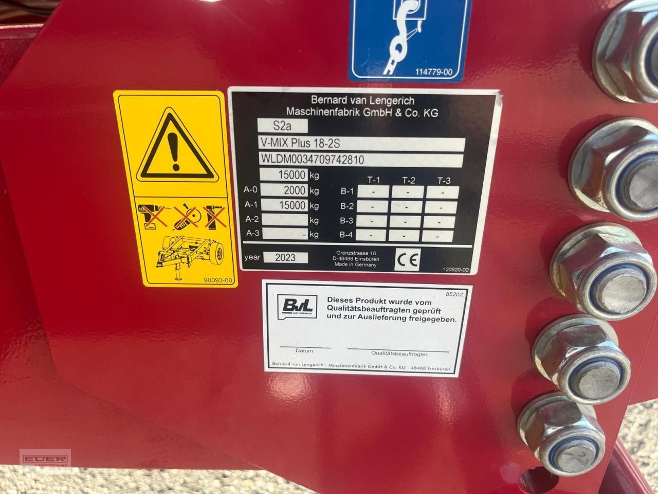 Futtermischwagen des Typs BVL V-Mix Plus 18 - 2S, Neumaschine in Tuntenhausen (Bild 17)