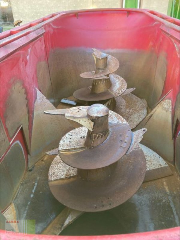 Futtermischwagen des Typs BVL V-MIX PLUS 24-2S, Gebrauchtmaschine in Heilsbronn (Bild 8)