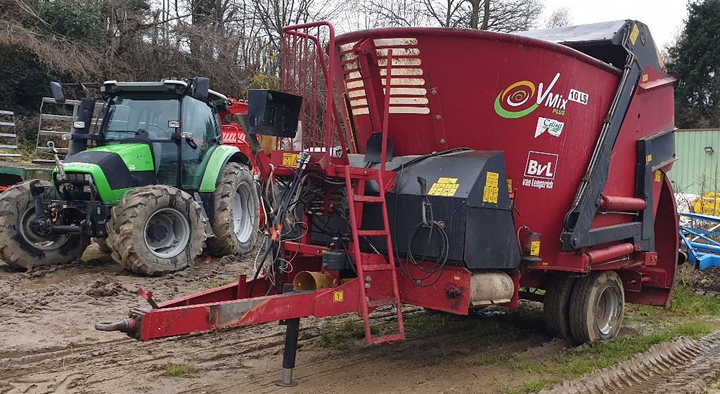Futtermischwagen typu BVL VMIX10 LS, Gebrauchtmaschine v ST MARTIN EN HAUT (Obrázek 1)