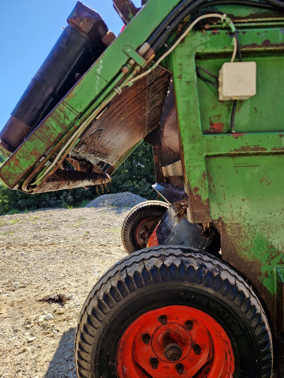 Futtermischwagen del tipo Eigenbau Futtermischwagen, Gebrauchtmaschine en Geltendorf (Imagen 7)