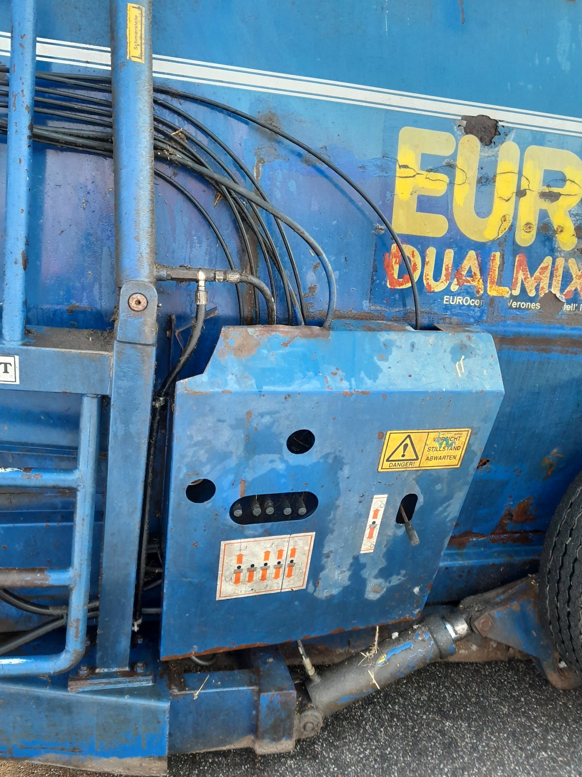 Futtermischwagen des Typs Eurocomp DSU, Gebrauchtmaschine in Nittenau (Bild 2)