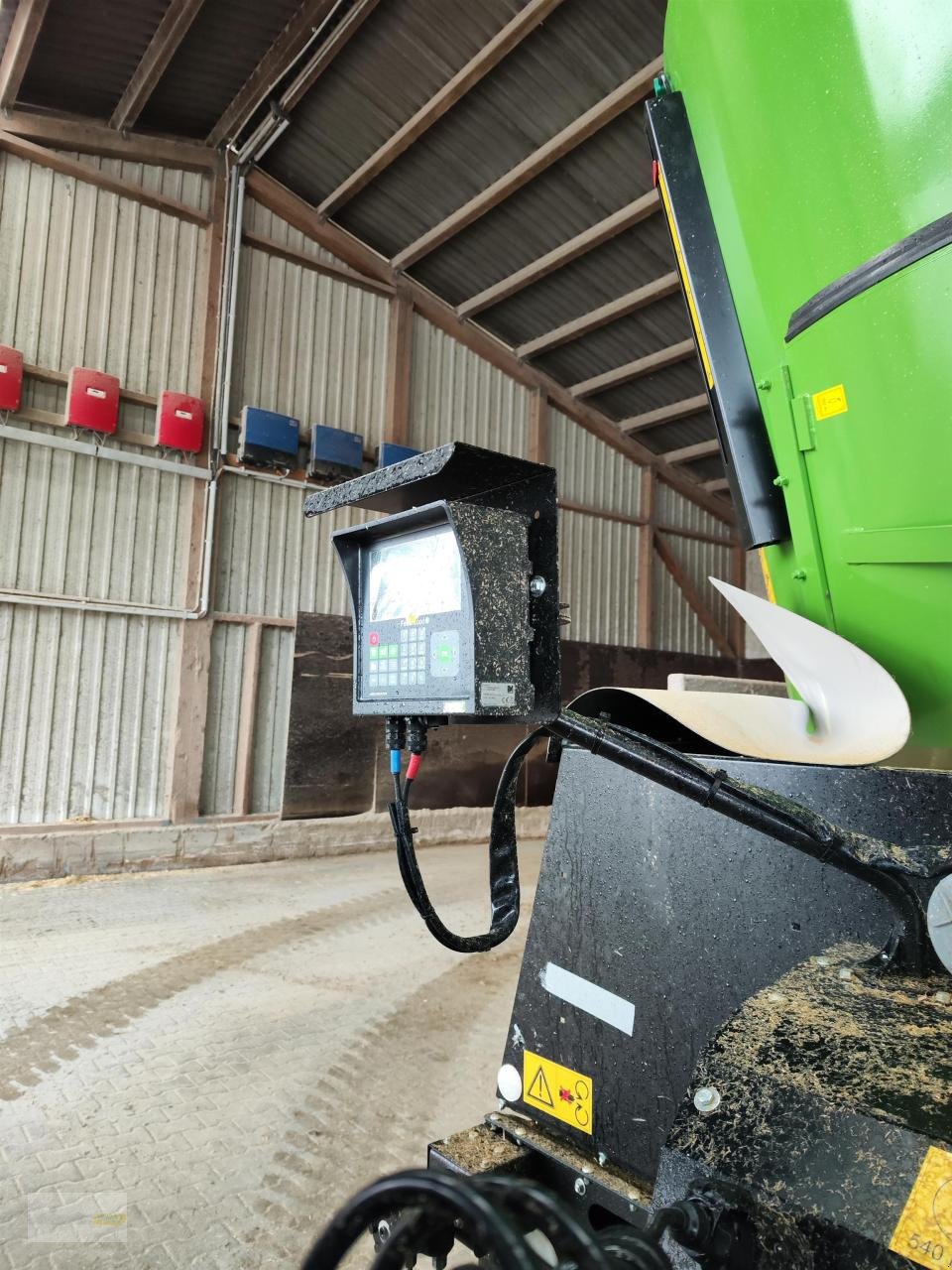 Futtermischwagen van het type Faresin PF 2.26 Plus PF2 F, Neumaschine in Jucken (Foto 3)