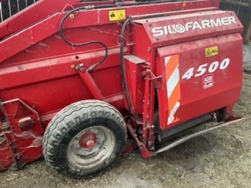 Futtermischwagen typu Farmer 4500, Gebrauchtmaschine v SAINT NIZIER DE FORNAS (Obrázek 8)