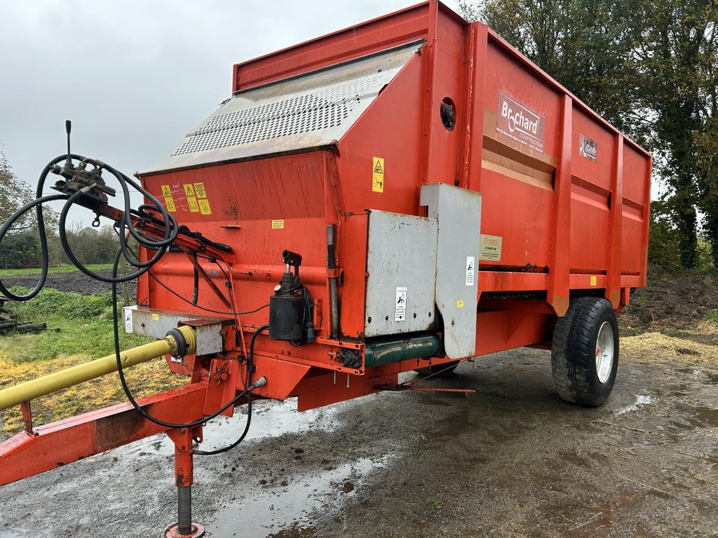 Futtermischwagen des Typs Jeantil 12, Gebrauchtmaschine in BRECEY (Bild 1)