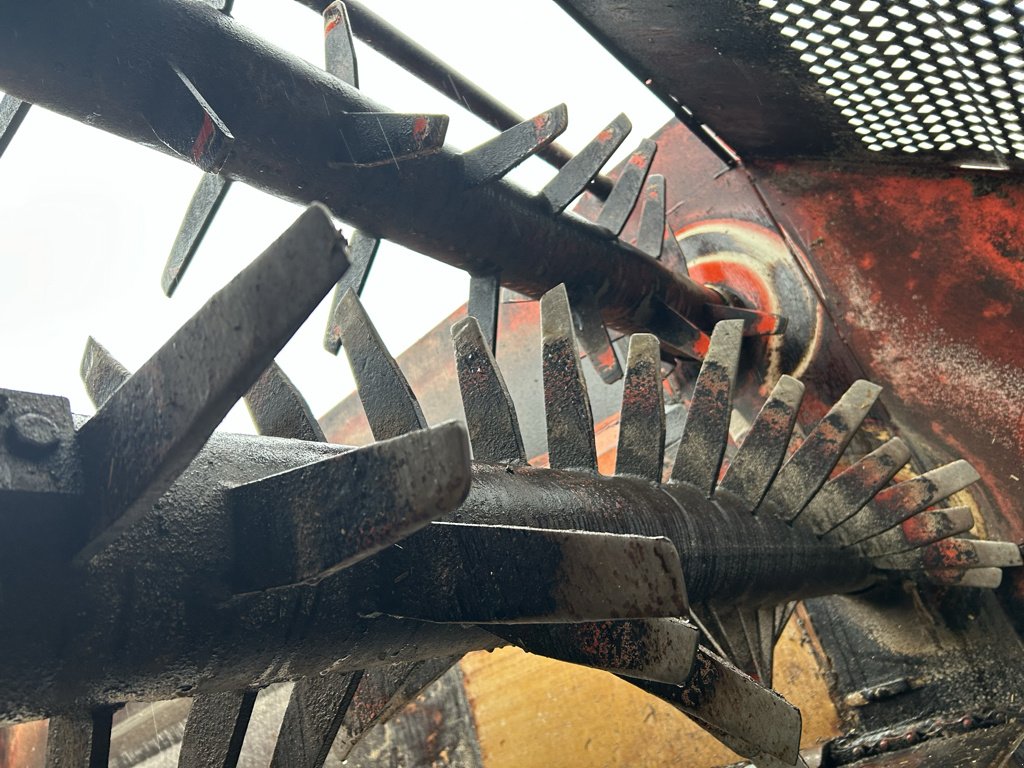 Futtermischwagen des Typs Jeantil 12, Gebrauchtmaschine in BRECEY (Bild 9)