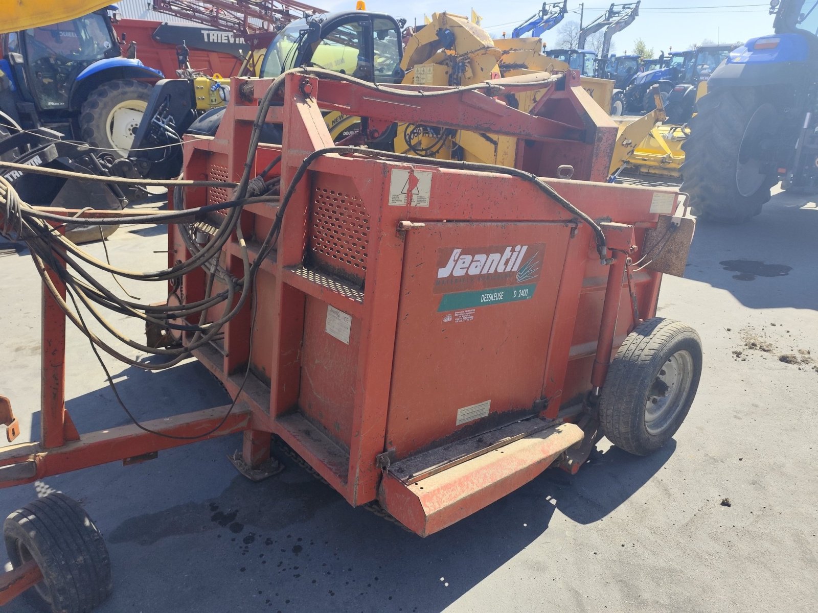 Futtermischwagen typu Jeantil D2400, Gebrauchtmaschine v Le Horps (Obrázek 1)