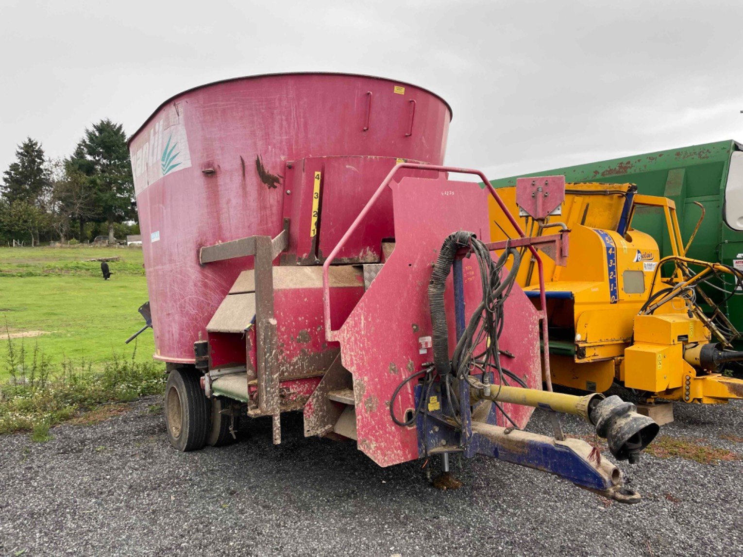 Futtermischwagen del tipo Jeantil Mélangeuse Vm17 Jeantil, Gebrauchtmaschine In LA SOUTERRAINE (Immagine 2)