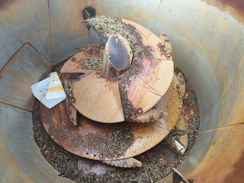 Futtermischwagen des Typs Jeantil MVV12, Gebrauchtmaschine in Lérouville (Bild 9)