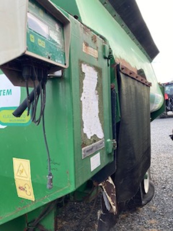 Futtermischwagen des Typs Keenan KLASSIK 170 BALLES ENTIER, Gebrauchtmaschine in ISIGNY-LE-BUAT (Bild 3)