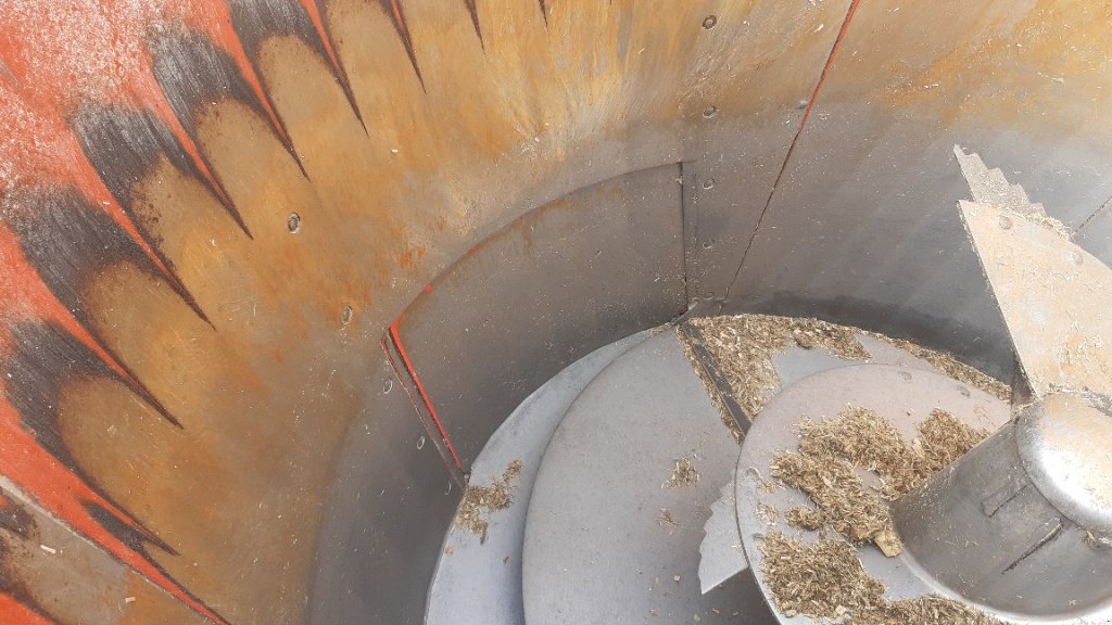 Futtermischwagen of the type Kuhn EUROMIX 1070, Gebrauchtmaschine in MANDRES-SUR-VAIR (Picture 10)