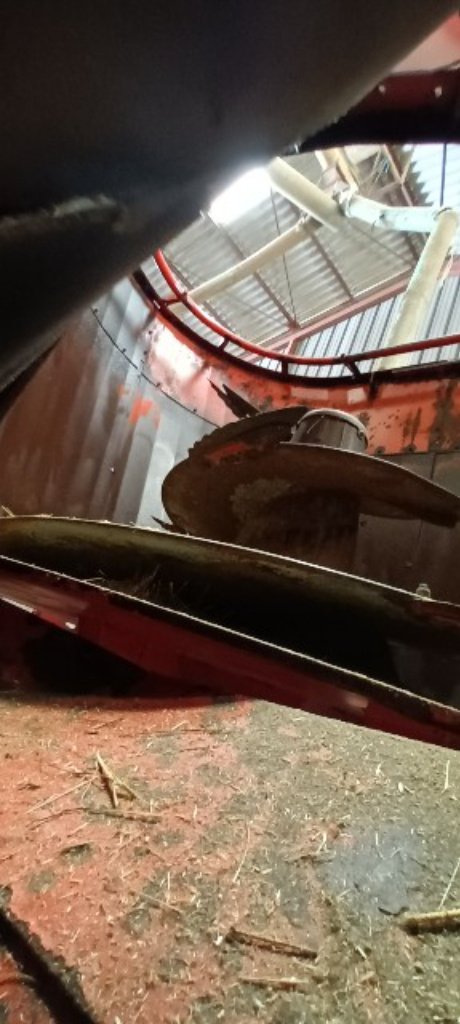 Futtermischwagen typu Kuhn EUROMIX 1270, Gebrauchtmaschine v MANDRES-SUR-VAIR (Obrázek 11)