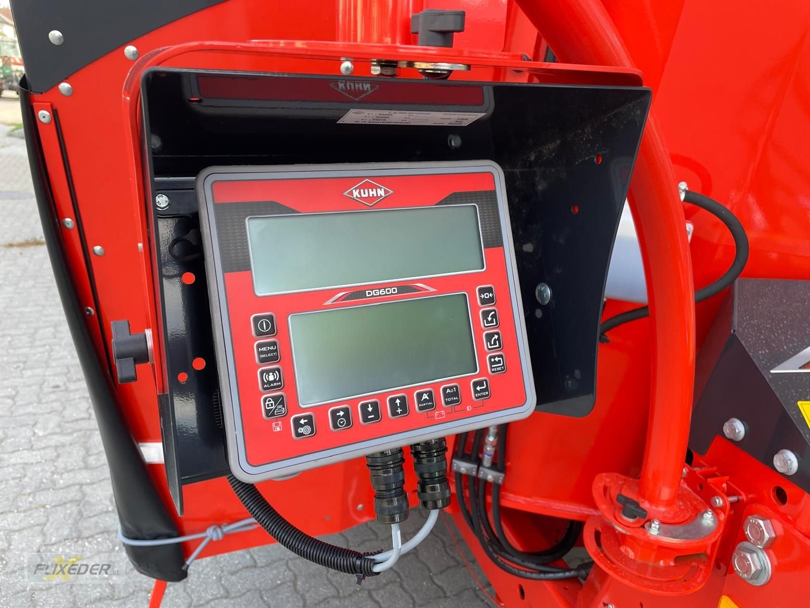 Futtermischwagen typu Kuhn Euromix 701v, Gebrauchtmaschine v Pattigham (Obrázek 5)