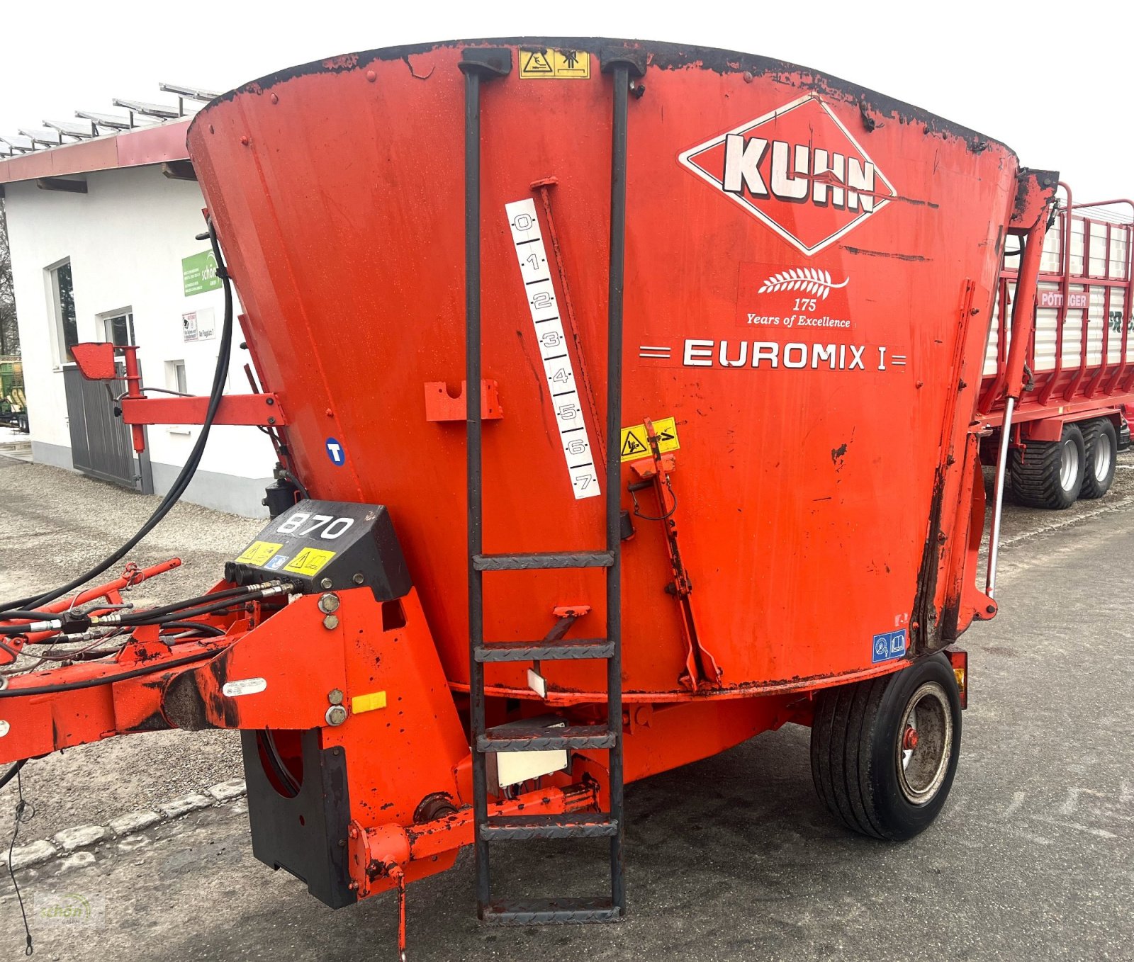 Futtermischwagen typu Kuhn Euromix I 870 mit beidseitigem Austrag - aus erster Hand, Gebrauchtmaschine v Burgrieden (Obrázek 1)