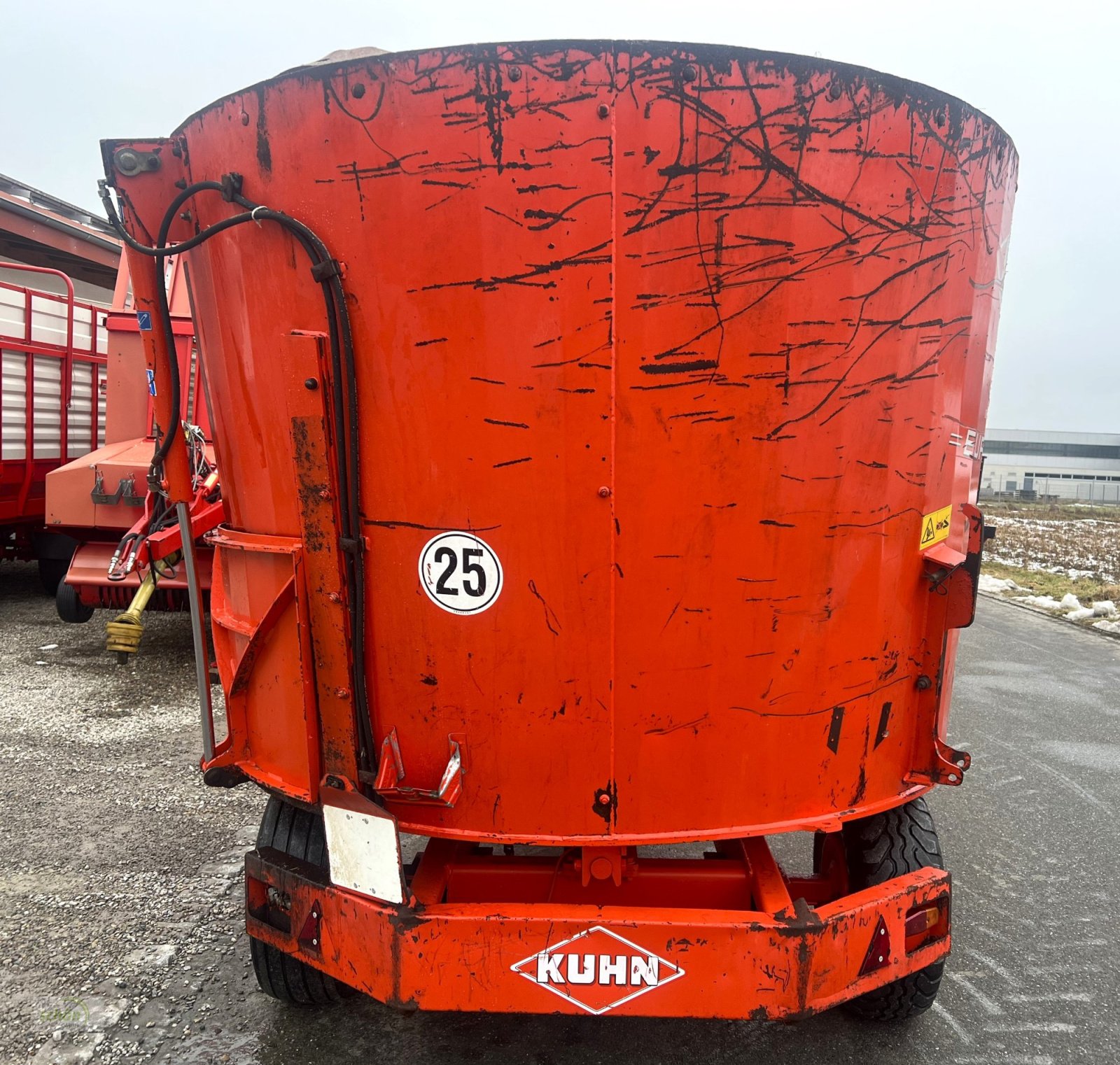 Futtermischwagen typu Kuhn Euromix I 870 mit beidseitigem Austrag - aus erster Hand, Gebrauchtmaschine v Burgrieden (Obrázek 8)