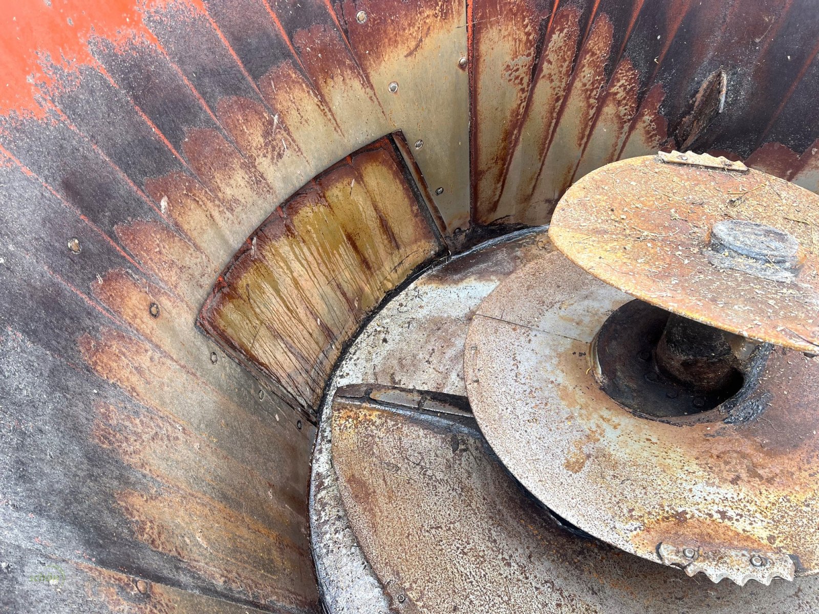 Futtermischwagen typu Kuhn Euromix I 870 mit beidseitigem Austrag - aus erster Hand, Gebrauchtmaschine v Burgrieden (Obrázek 17)