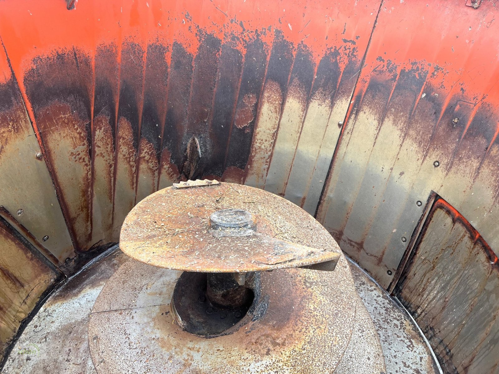 Futtermischwagen typu Kuhn Euromix I 870 mit beidseitigem Austrag - aus erster Hand, Gebrauchtmaschine v Burgrieden (Obrázek 18)