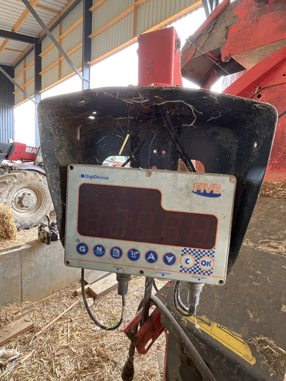 Futtermischwagen typu Kuhn Euromix Plus 173, Gebrauchtmaschine v MALESTROIT (Obrázek 9)