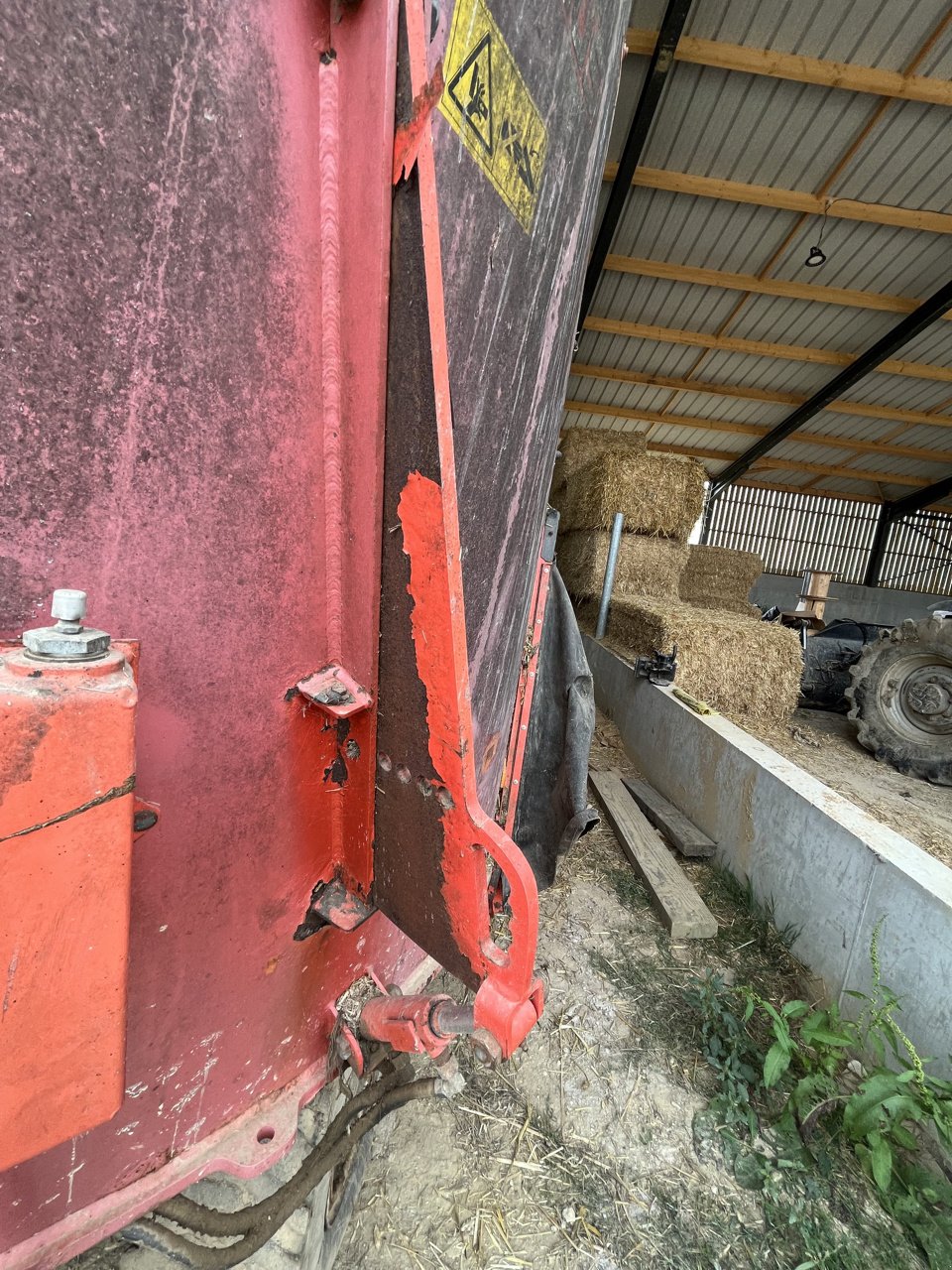 Futtermischwagen typu Kuhn Euromix Plus 173, Gebrauchtmaschine v MALESTROIT (Obrázek 5)