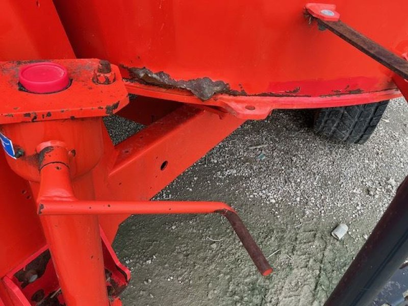 Futtermischwagen of the type Kuhn EUROMIX870, Gebrauchtmaschine in les hayons (Picture 3)