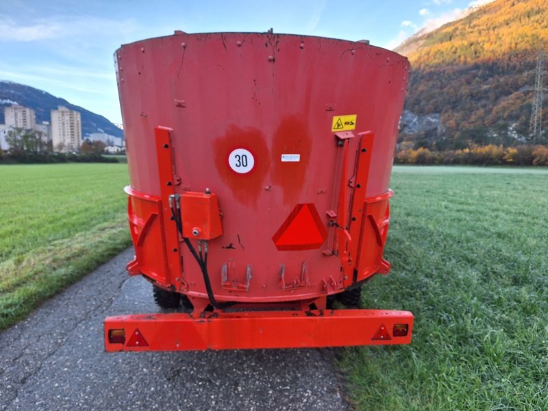 Futtermischwagen des Typs Kuhn EUV 272, Gebrauchtmaschine in Chur (Bild 4)
