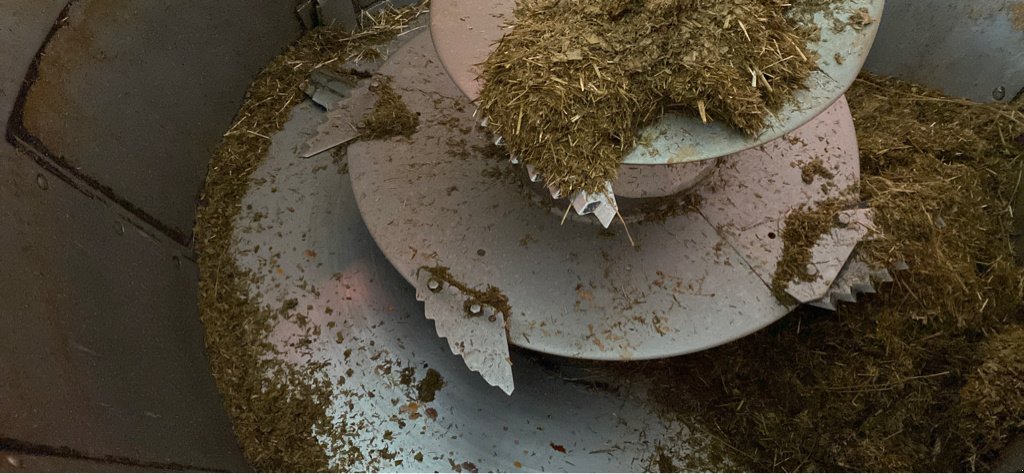 Futtermischwagen Türe ait Kuhn EUV170, Gebrauchtmaschine içinde Calmont (resim 7)