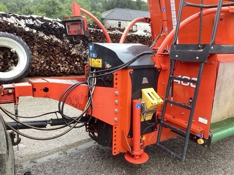 Futtermischwagen des Typs Kuhn Profile 1480 Futtermischwagen gezogen, Gebrauchtmaschine in St. Marienkirchen (Bild 5)
