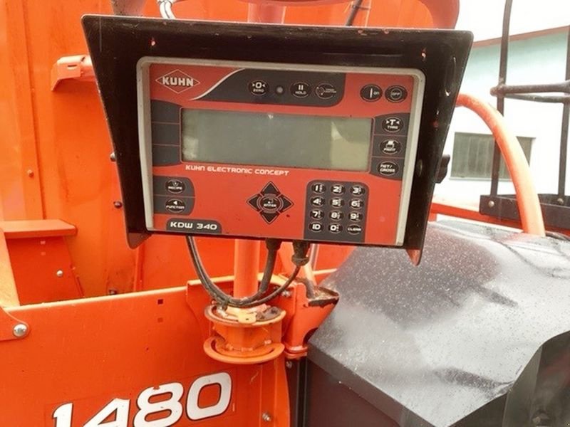 Futtermischwagen des Typs Kuhn Profile 1480 Futtermischwagen gezogen, Gebrauchtmaschine in St. Marienkirchen (Bild 7)