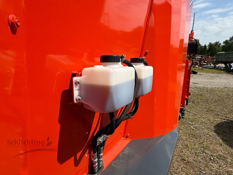 Futtermischwagen of the type Kuhn Profile 16.2, Neumaschine in Marxen (Picture 5)