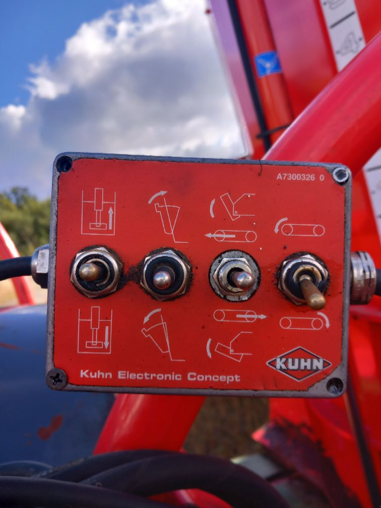 Futtermischwagen del tipo Kuhn Profile 1680, Gebrauchtmaschine In BRECE (Immagine 5)