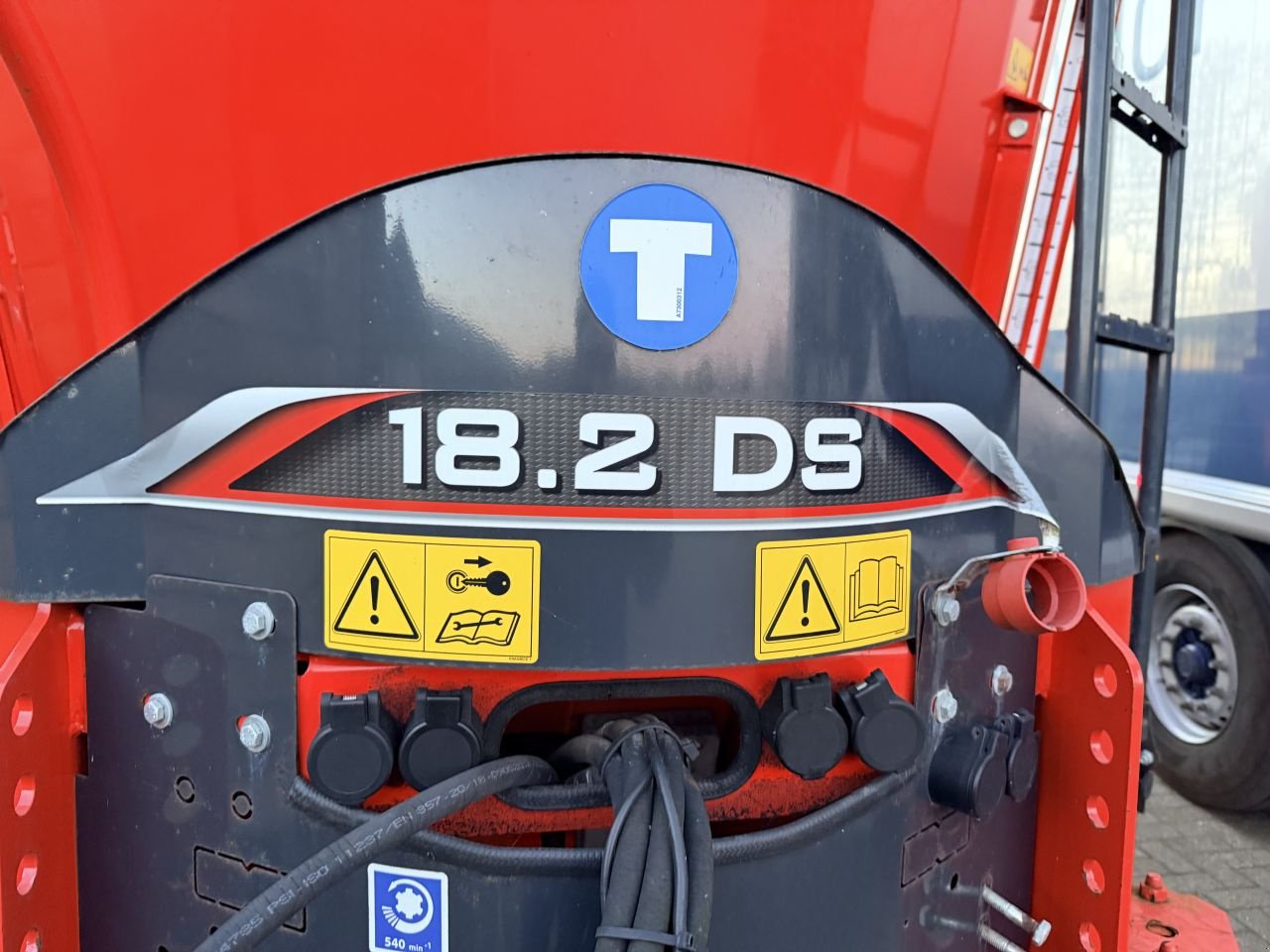 Futtermischwagen типа Kuhn Profile 18.2DS, Gebrauchtmaschine в Putten (Фотография 8)