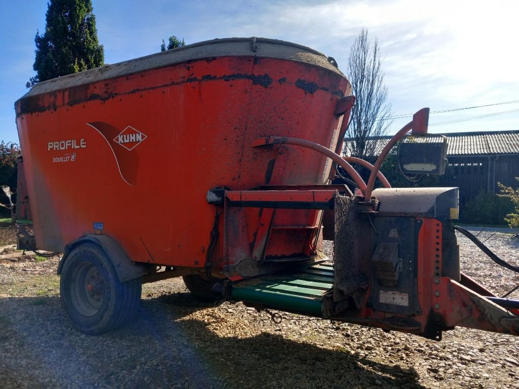 Futtermischwagen του τύπου Kuhn Profile 1880, Gebrauchtmaschine σε BRECE (Φωτογραφία 2)
