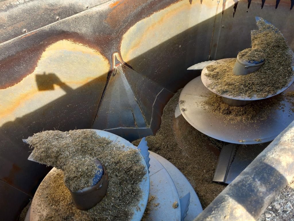 Futtermischwagen του τύπου Kuhn Profile 1880, Gebrauchtmaschine σε BRECE (Φωτογραφία 6)