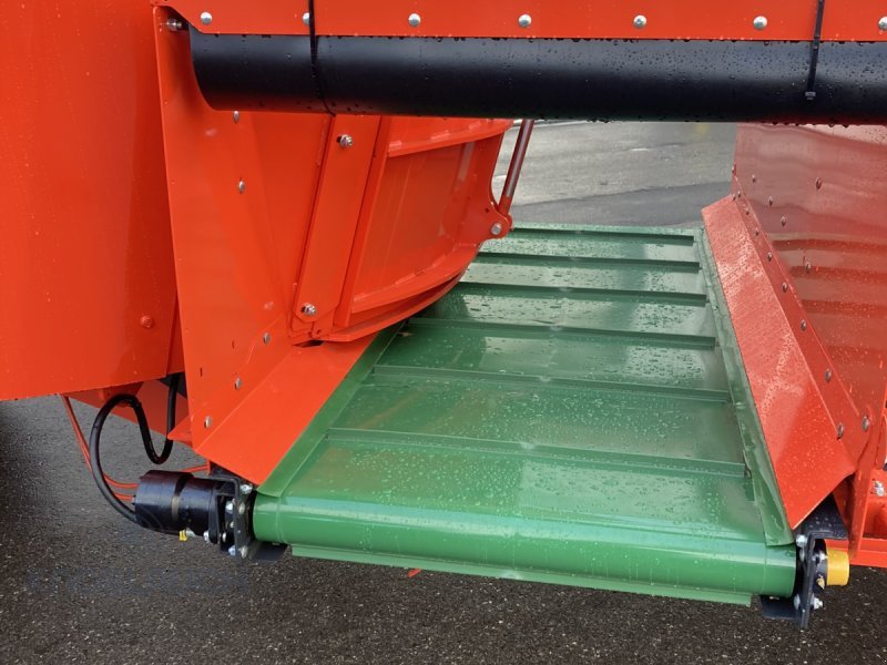 Futtermischwagen of the type Kuhn Profile 20.2CM, Neumaschine in Immendingen (Picture 4)