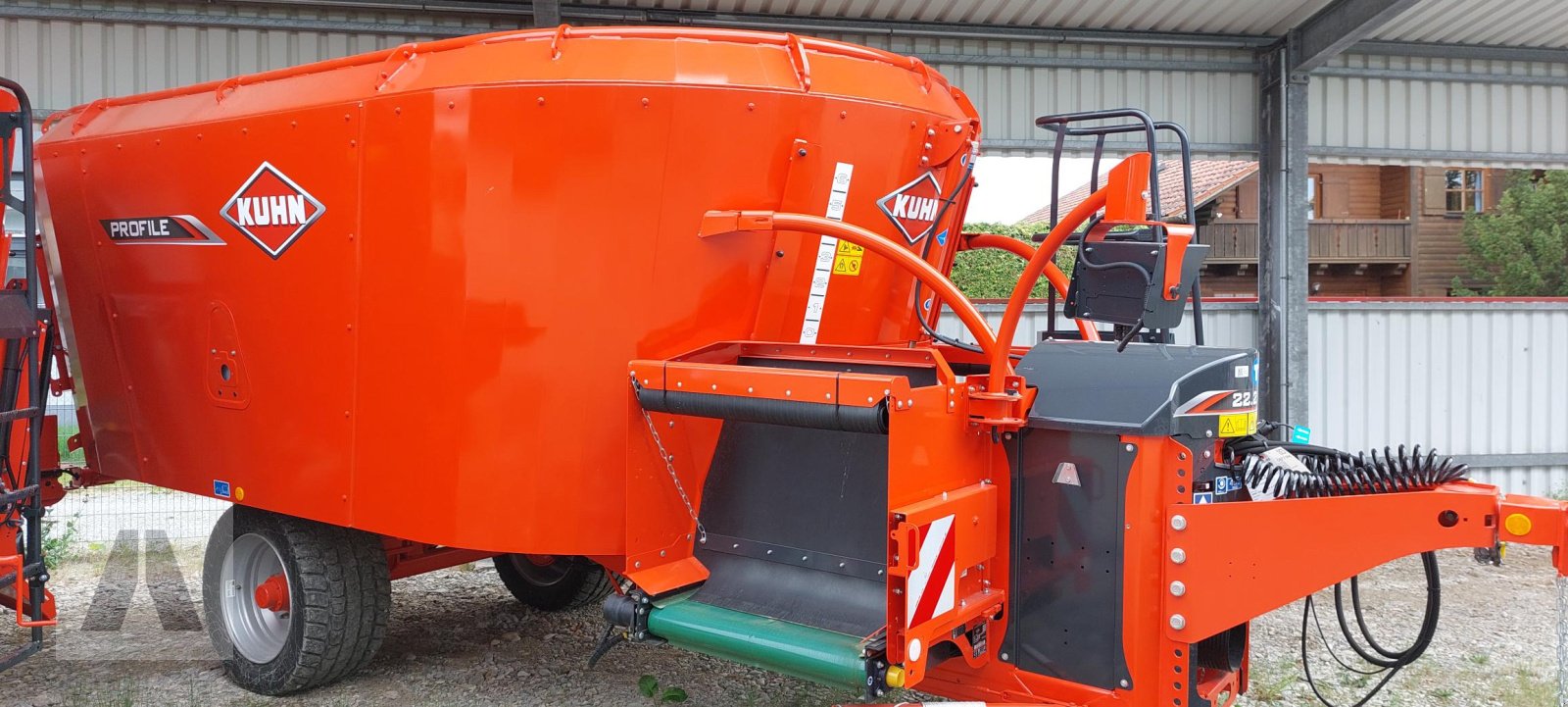 Futtermischwagen des Typs Kuhn Profile 22.2 CL, Neumaschine in Schwabmünchen (Bild 2)