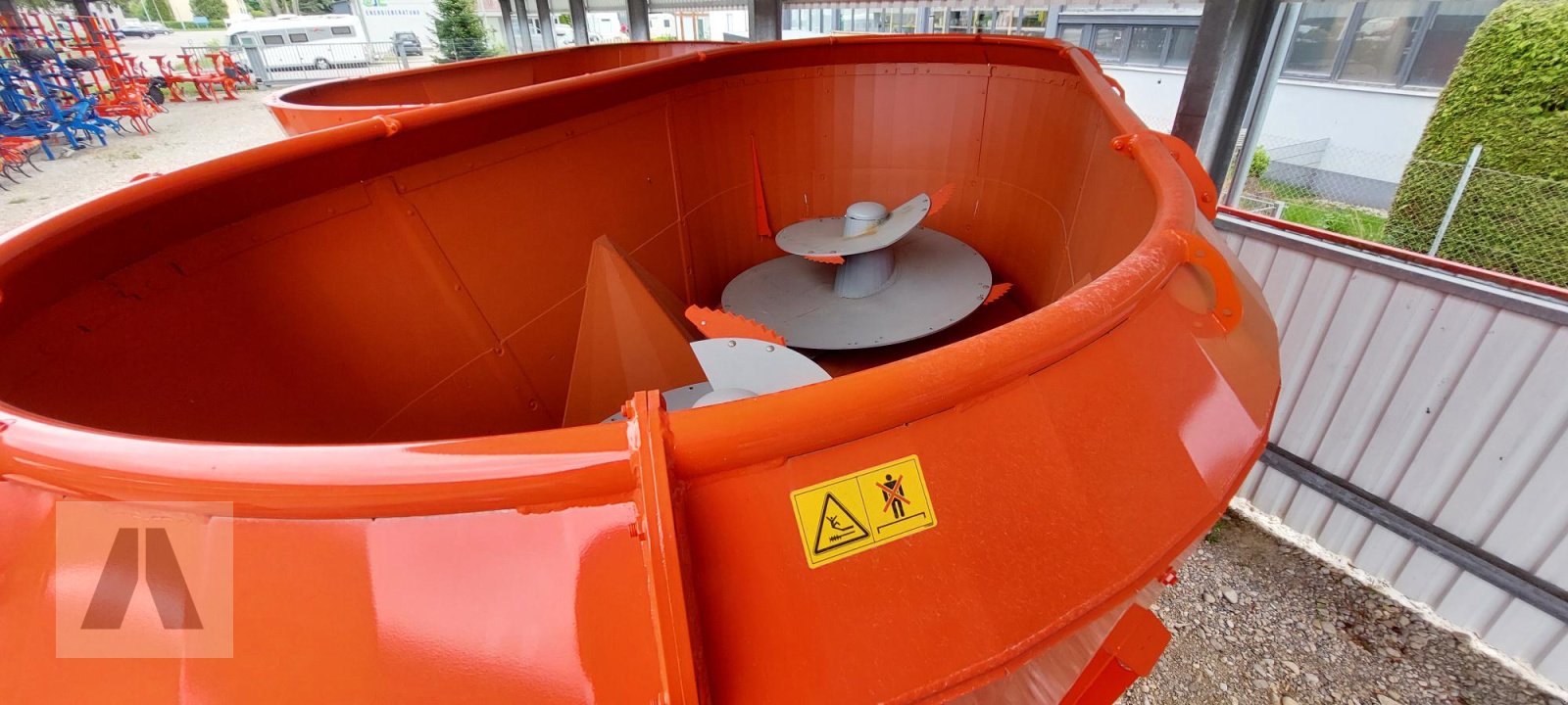 Futtermischwagen des Typs Kuhn Profile 22.2 CL, Neumaschine in Schwabmünchen (Bild 8)