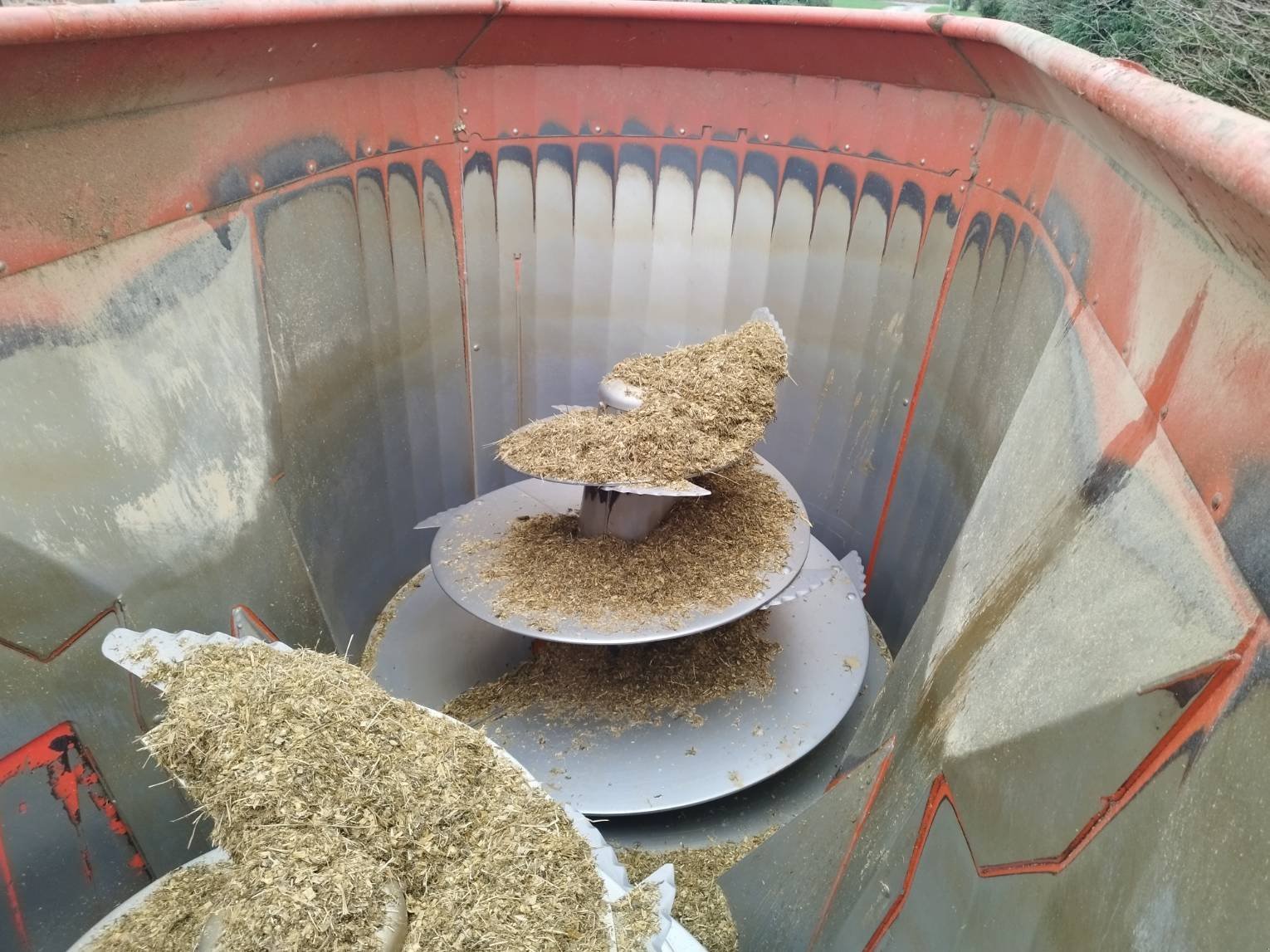 Futtermischwagen des Typs Kuhn PROFILE PLUS 18.2 DS, Gebrauchtmaschine in Le Horps (Bild 9)