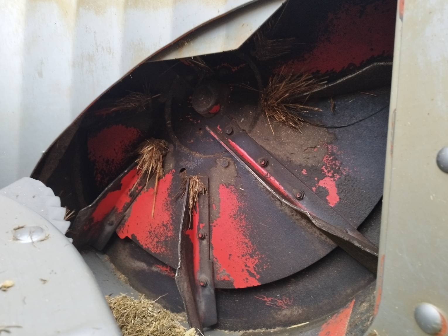 Futtermischwagen tip Kuhn PROFILE PLUS 18.2 DS, Gebrauchtmaschine in Le Horps (Poză 10)